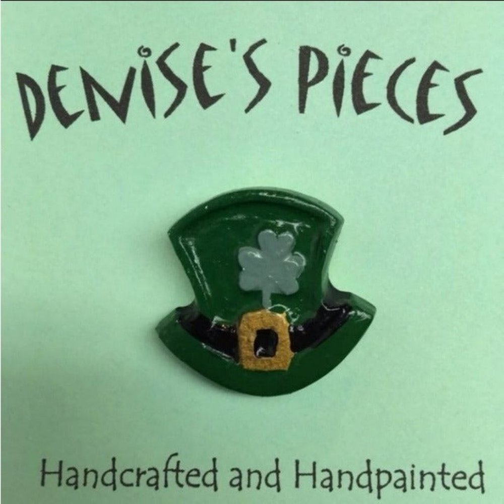 St Patricks Day Pin Leprechaun Top Hat Green Black Gold Hand Painted Irish